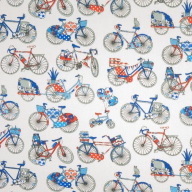Ciclos Patrón de bicicletas de varios estilos y colores sobre fondo blanco.